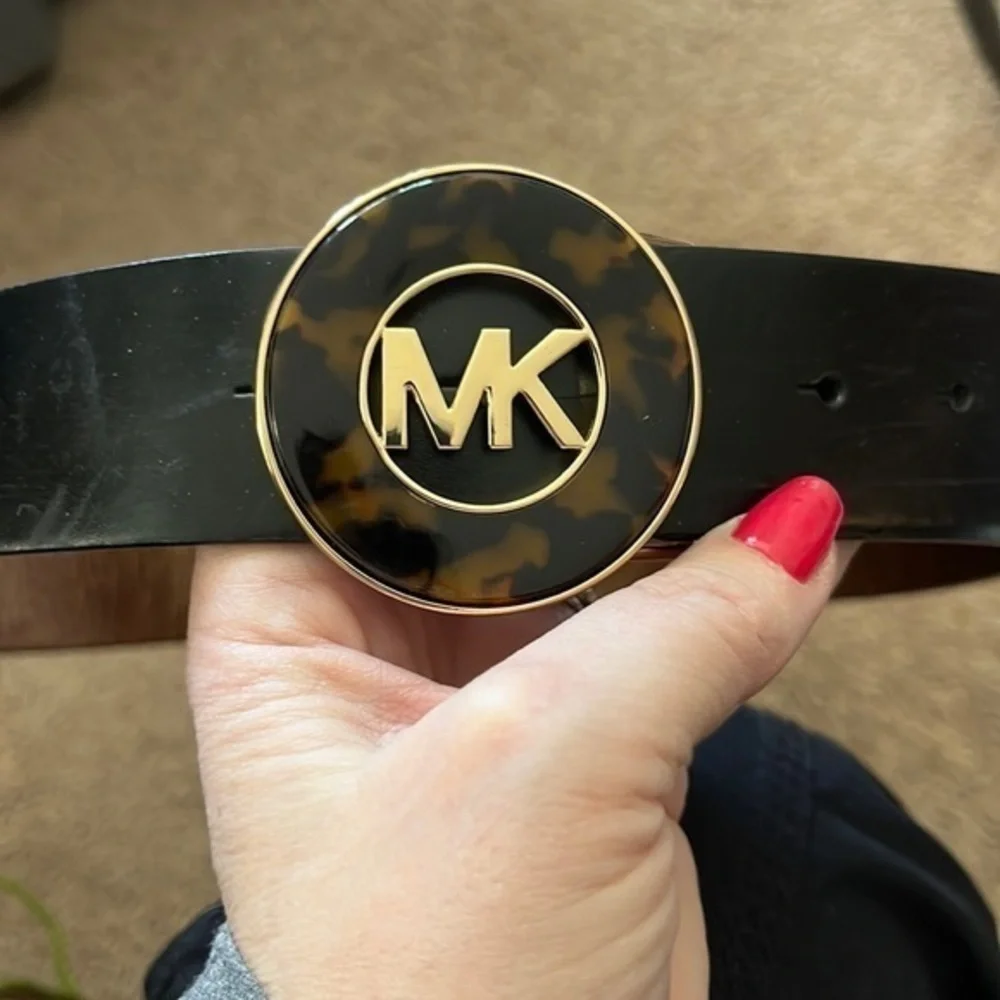 MICHAEL Michael Kors black leather belt size M